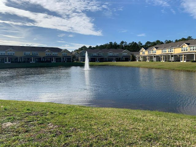 6852 WOODY VINE Drive, Jacksonville, FL 32258