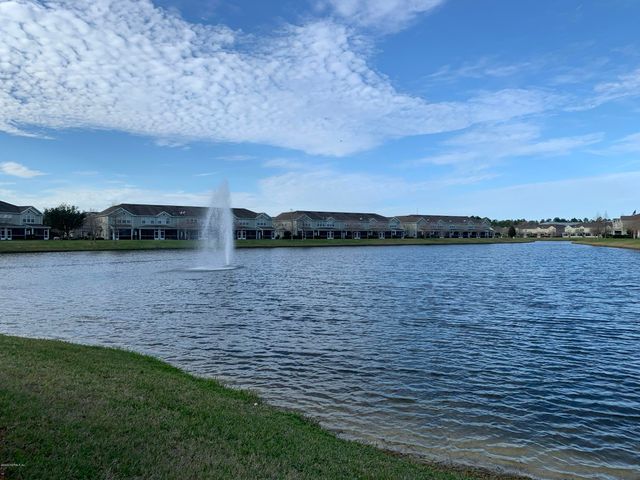 6852 WOODY VINE Drive, Jacksonville, FL 32258