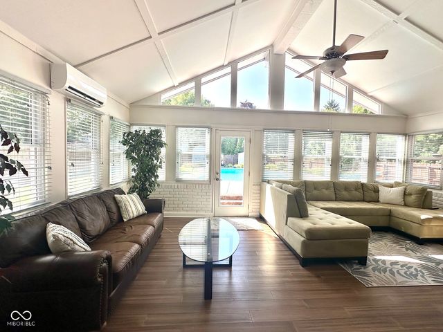 7536 Cape Cod Circle, Indianapolis, IN 46250