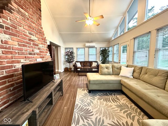 7536 Cape Cod Circle, Indianapolis, IN 46250