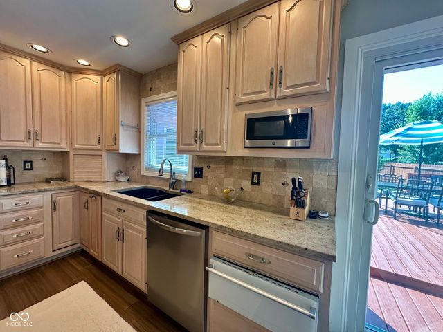 7536 Cape Cod Circle, Indianapolis, IN 46250