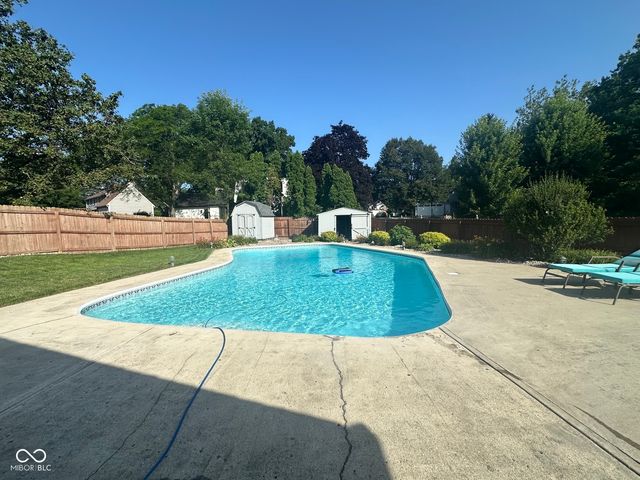 7536 Cape Cod Circle, Indianapolis, IN 46250