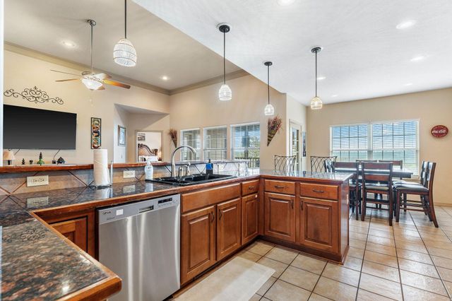 15 Fade Lane Lane, Branson West, MO 65737