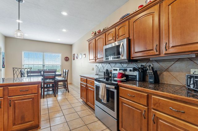 15 Fade Lane Lane, Branson West, MO 65737