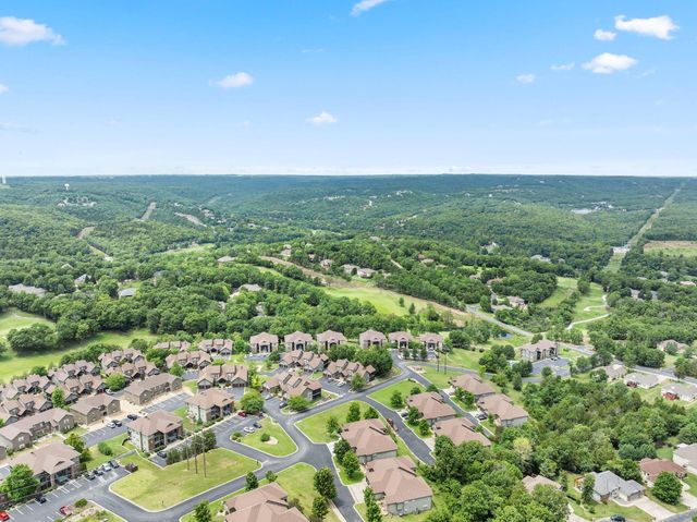 15 Fade Lane Lane, Branson West, MO 65737