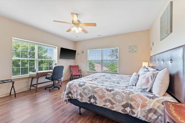 15 Fade Lane Lane, Branson West, MO 65737