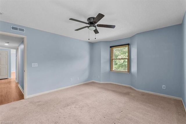 3701 Cotswold Terrace 7-K, Greensboro, NC 27410