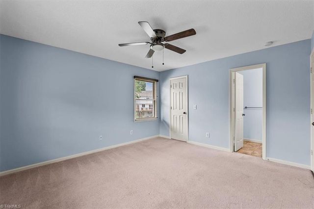 3701 Cotswold Terrace 7-K, Greensboro, NC 27410