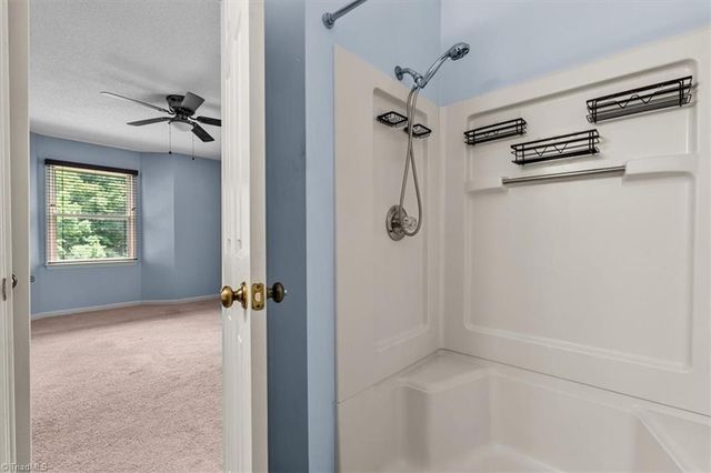 3701 Cotswold Terrace 7-K, Greensboro, NC 27410