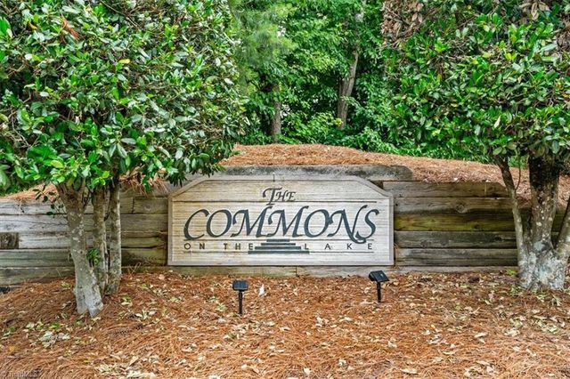 3701 Cotswold Terrace 7-K, Greensboro, NC 27410