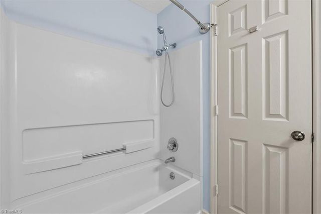 3701 Cotswold Terrace 7-K, Greensboro, NC 27410
