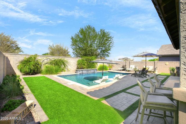 16004 W SOFT WIND Drive, Surprise, AZ 85387