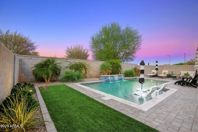16004 W SOFT WIND Drive, Surprise, AZ 85387