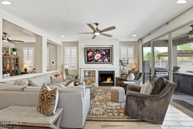 16004 W SOFT WIND Drive, Surprise, AZ 85387
