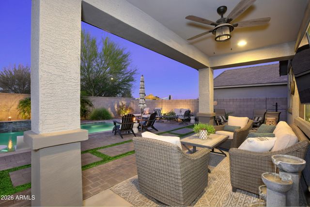 16004 W SOFT WIND Drive, Surprise, AZ 85387