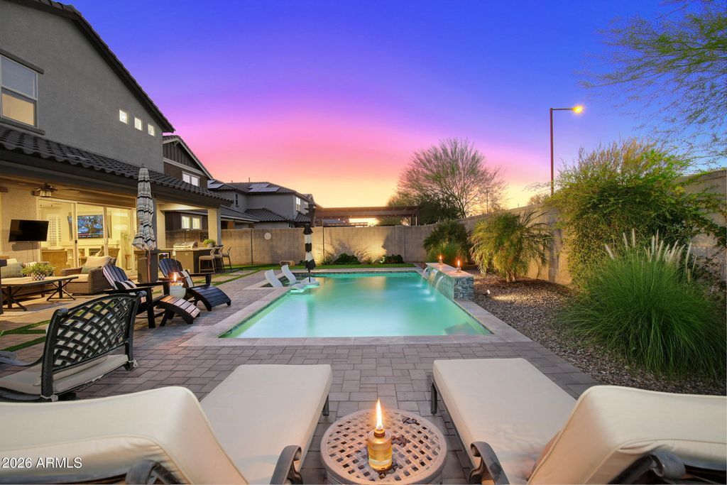 16004 W SOFT WIND Drive, Surprise, AZ 85387 — photo 3