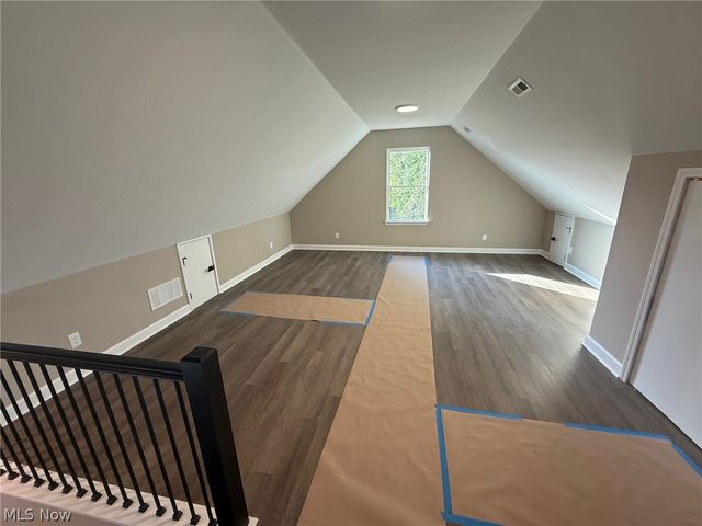 14501 Kennerdown Drive, Maple Heights, OH 44137