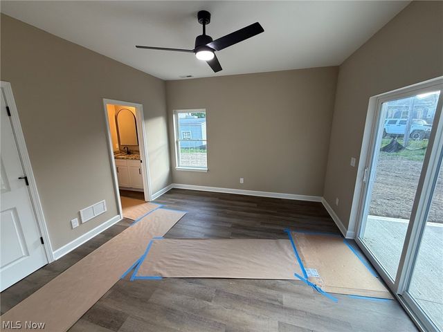 14501 Kennerdown Drive, Maple Heights, OH 44137