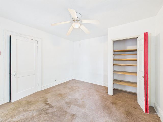 1055 19th St, Huntington, WV 25701