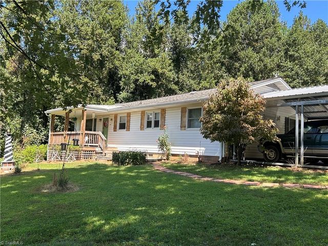 731 Indian Grove Church Road, Mount Airy, NC 27030