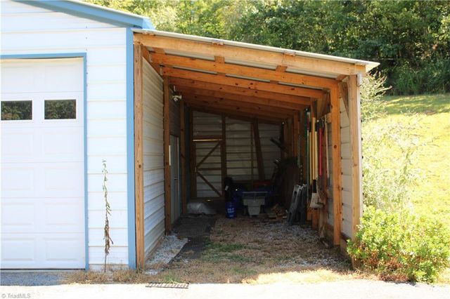 731 Indian Grove Church Road, Mount Airy, NC 27030