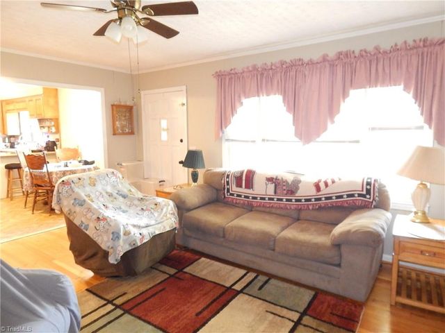 731 Indian Grove Church Road, Mount Airy, NC 27030