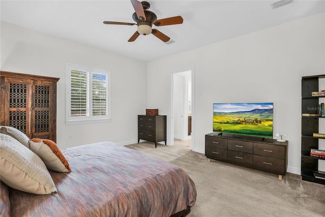 18 CELIA LANE, Orlando, FL 32803