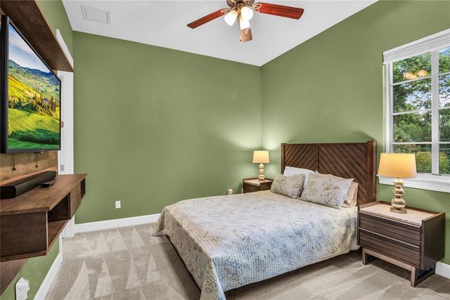 18 CELIA LANE, Orlando, FL 32803