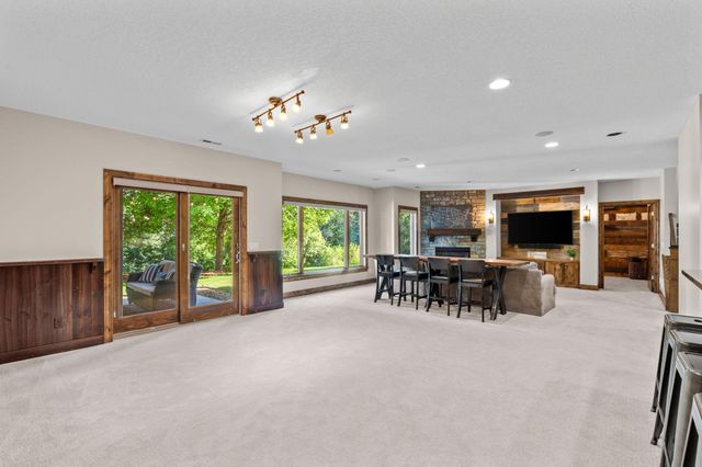 17276 62nd Avenue N, Maple Grove, MN 55311