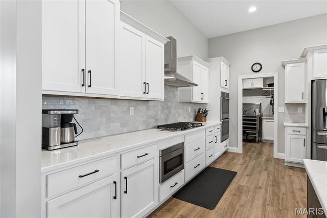 221 Windrose Lane, Troy, MO 63379