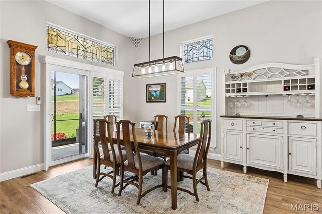 221 Windrose Lane, Troy, MO 63379