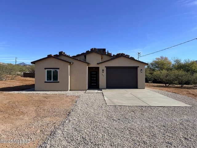 1851 Tijuana Ct, Rio Rico, AZ 85648