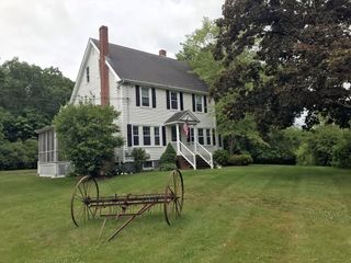 393 West St 2, Walpole, MA 02081