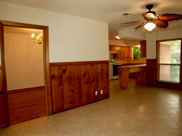 6131 Indigo Street, Houston, TX 77074