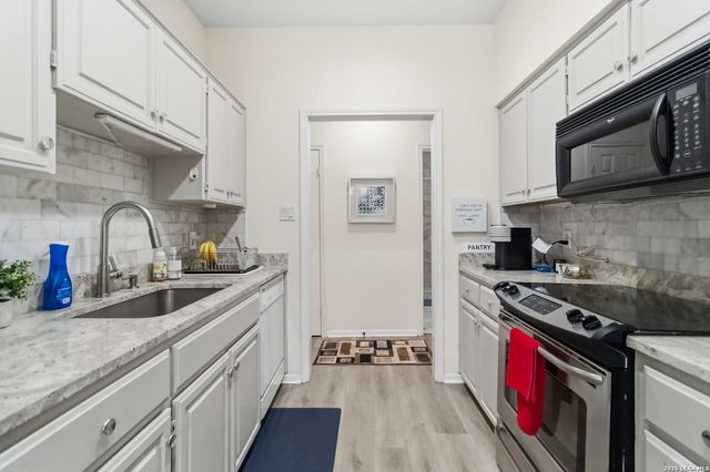 78 Chapel Hill Cir Unit 78, San Antonio, TX 78240