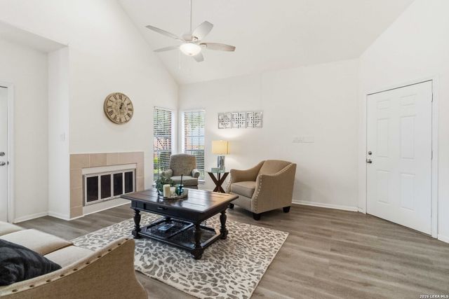 78 Chapel Hill Cir Unit 78, San Antonio, TX 78240