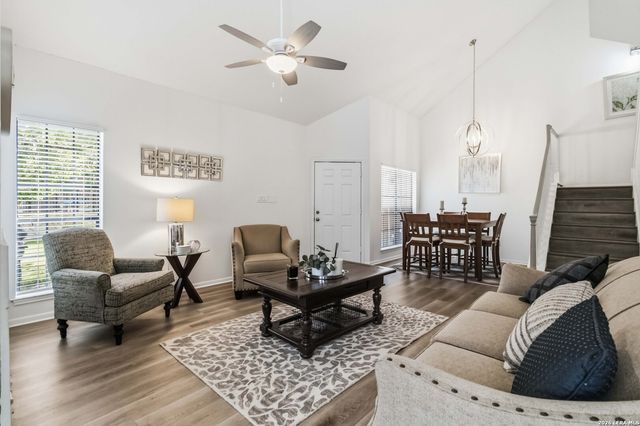78 Chapel Hill Cir Unit 78, San Antonio, TX 78240