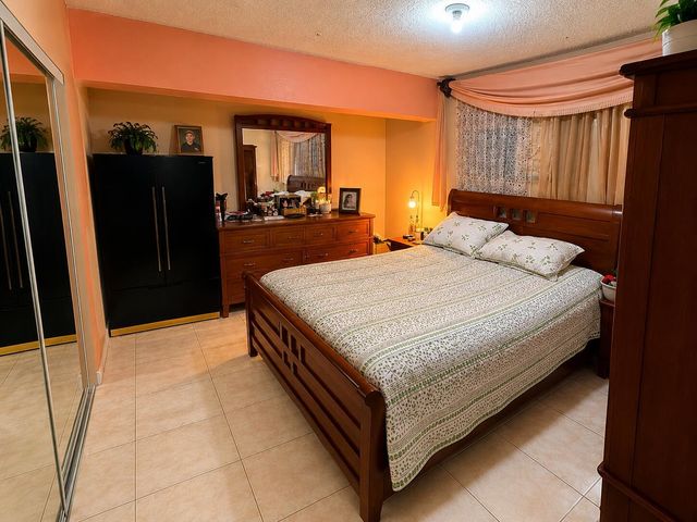 5341 NW 180th Terrace, Miami Gardens, FL 33055