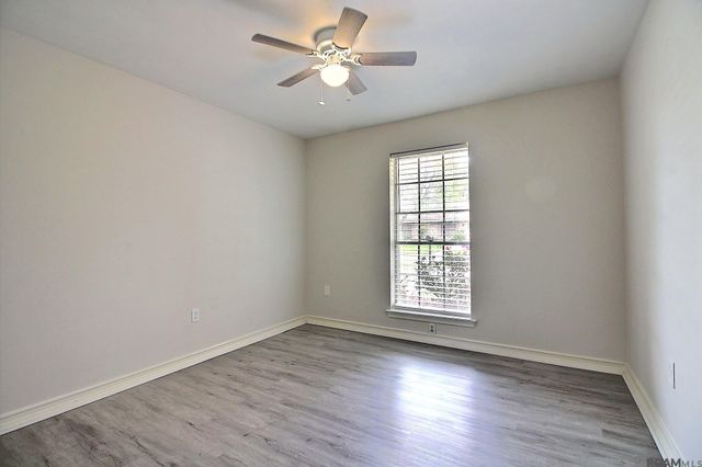 10230 Azrok Ave, Saint George, LA 70809