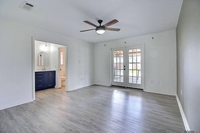 10230 Azrok Ave, Saint George, LA 70809