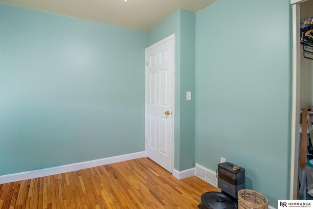5335 Bancroft Avenue, Lincoln, NE 68506