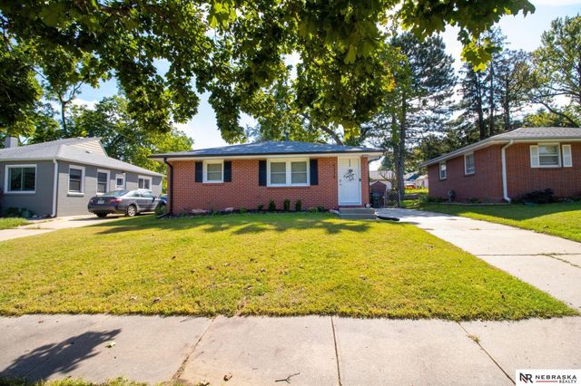 5335 Bancroft Avenue, Lincoln, NE 68506