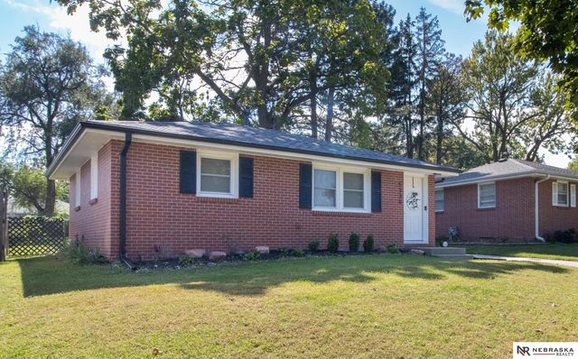 5335 Bancroft Avenue, Lincoln, NE 68506