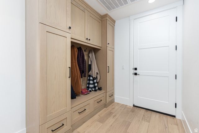 3458 S WALNUT DR, St. George, UT 84790