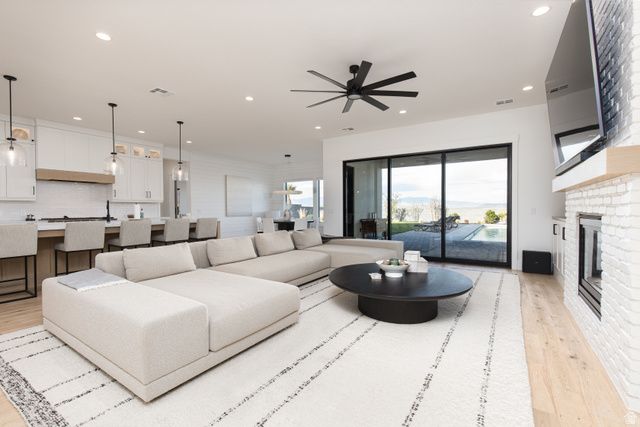 3458 S WALNUT DR, St. George, UT 84790