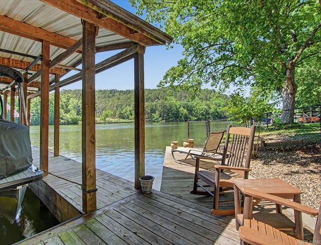 1624 Treasure Isle Rd, Hot Springs, AR 71913