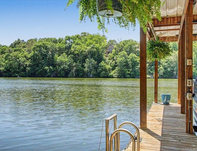 1624 Treasure Isle Rd, Hot Springs, AR 71913