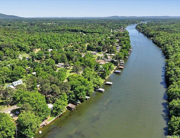 1624 Treasure Isle Rd, Hot Springs, AR 71913