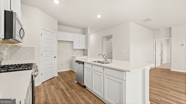 449 Abbott Road, Statham, GA 30666