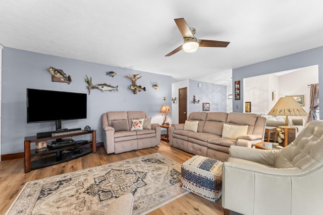25540 Fox Woods Circle, Shell Knob, MO 65747